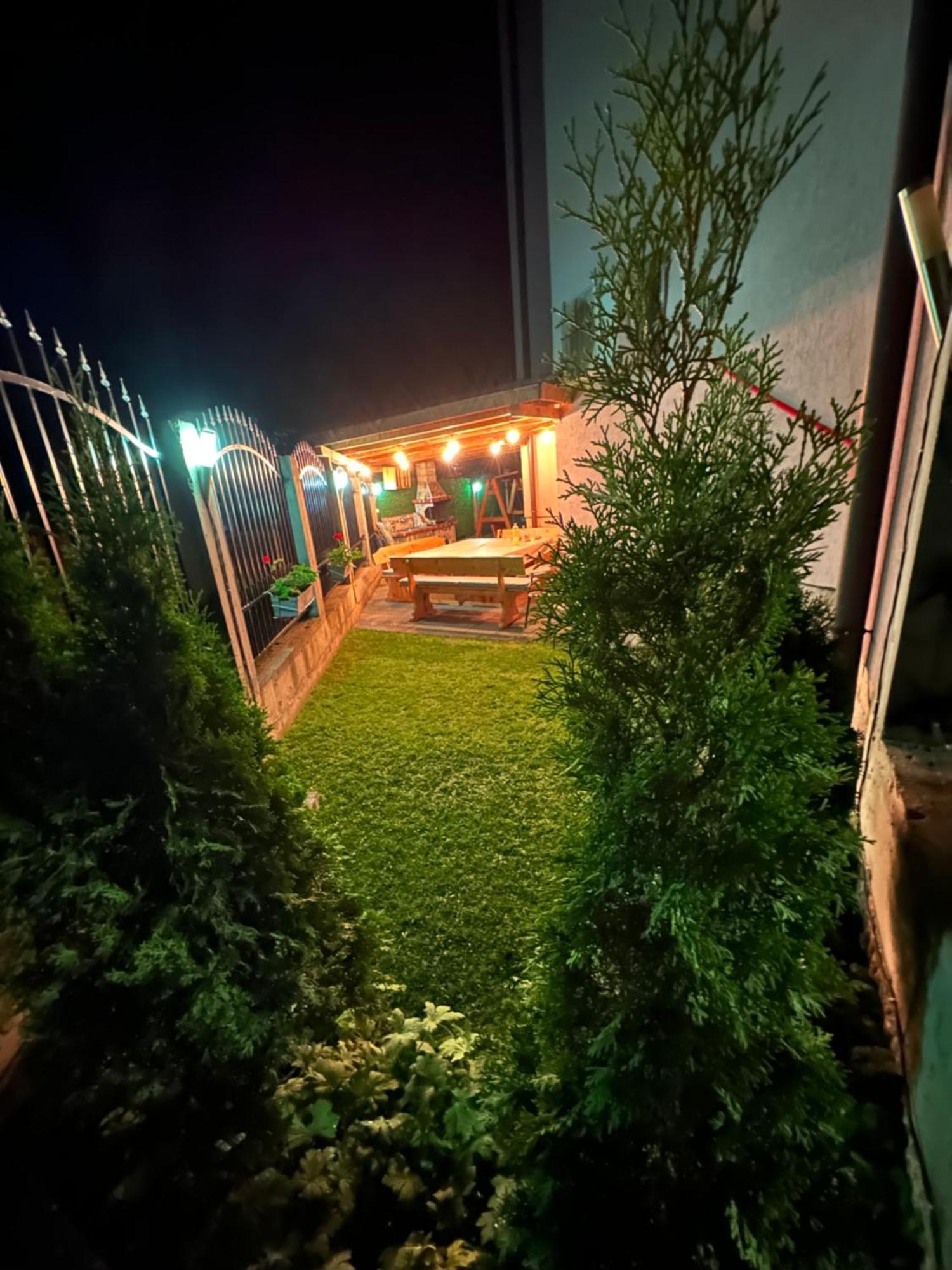 Advel Guest Hous Hotel Madzhare Exterior foto