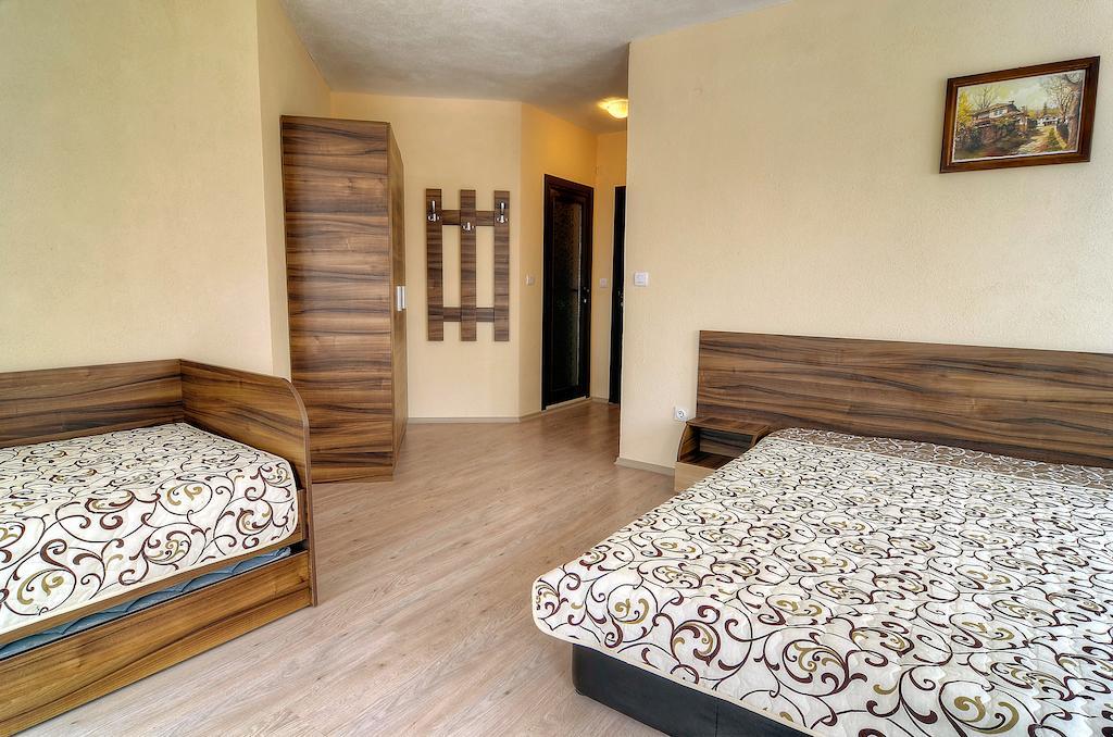 Advel Guest Hous Hotel Madzhare Cameră foto